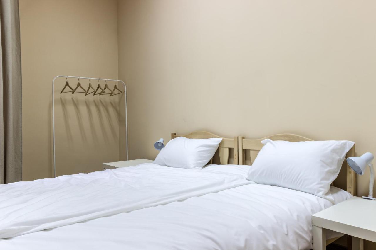Hostel Best Time リヴィウ エクステリア 写真